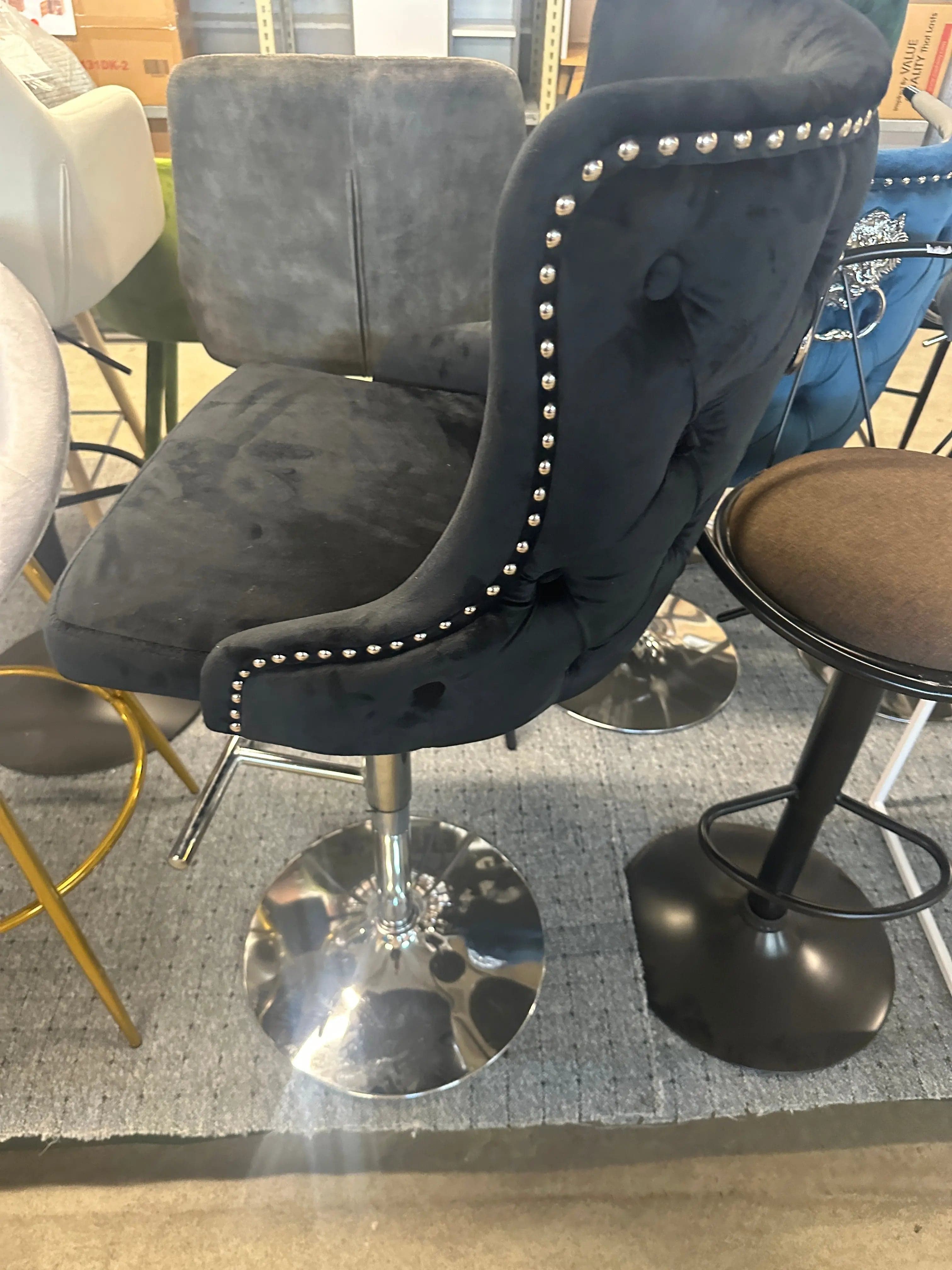 Dining Chairs, Kitchen Chairs, Armchairs, Upholstered Chairs – Grade B Stock - Marketplace