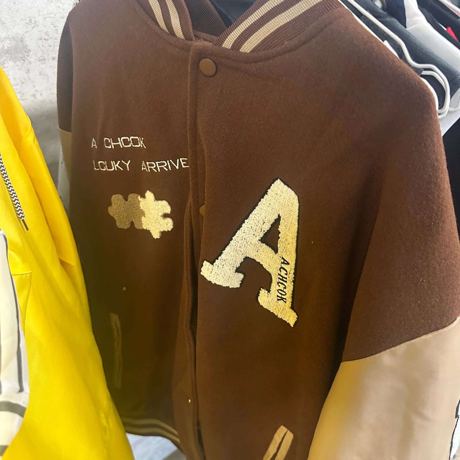 Exclusive selection of mixed women’s clothing - Marketplace