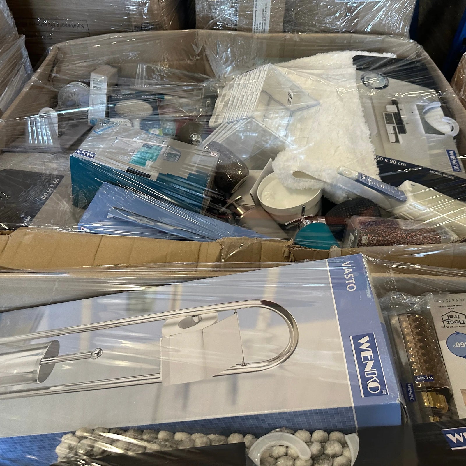 Gemischte Paletten mit Bad & Küchenaccessoires - Marketplace