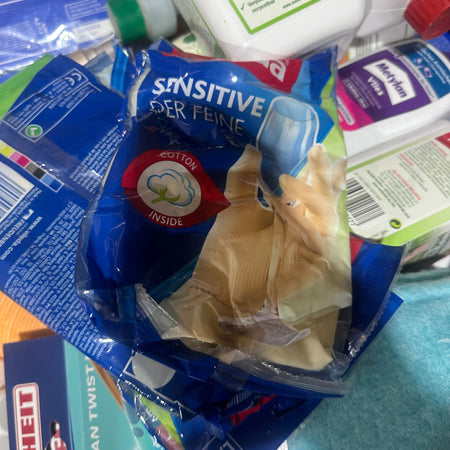 Pallets full of high-quality fish accessories for aquariums - Marketplace