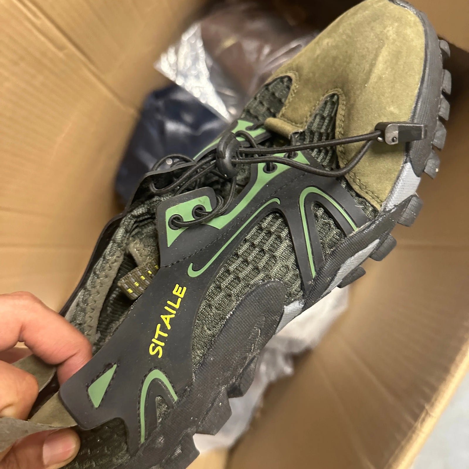 Shoe Pallets  Closeouts Marketplace